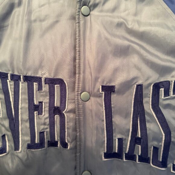 Everlast Vintage Mens Hooded Snap Up Quilted Jacket, Large, Blur/Silver -- Nice! - Picture 6 of 12